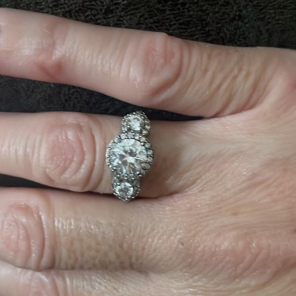 Cubic Zirconia sterling silver ring - Picture 3 of 3